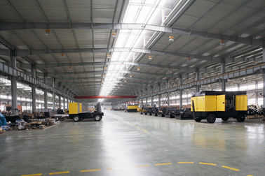 China Pre-engineering Industrial Metal Buildings For Agricultural And Farm Building supplier