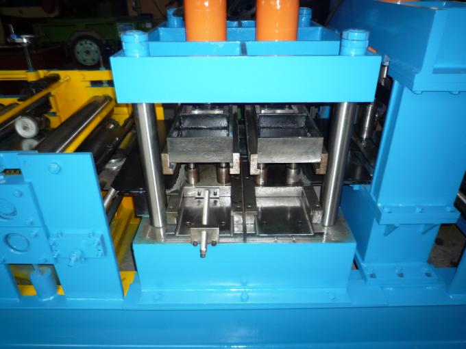C Z Purlin Cold Roll Forming Machine To Q195 / Q235 Carbon Steel 3