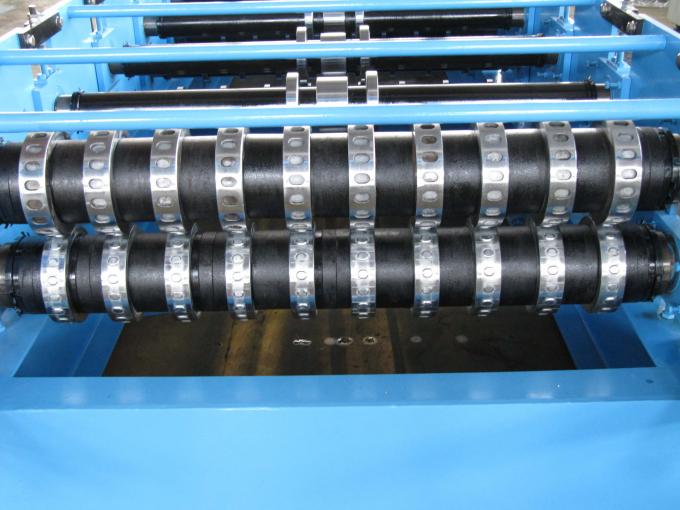 Column Corrugated Roll Forming Machine For Steel Structure Decking 5