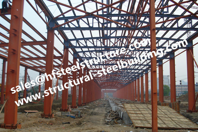 Q235 Q345 Grade Industrial Steel Buildings , Building Steel Site Prefab Steel Buildings 0