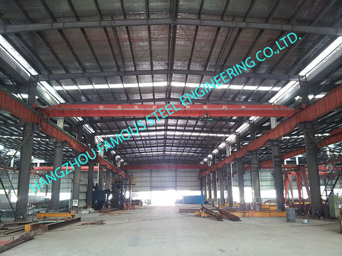Metal Customized Prefab Industrial Steel Buildings Easy Erection With C Purlins 2