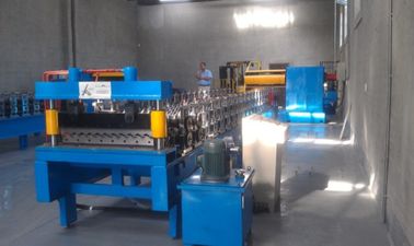 China High Speed Corrugated Forming Machine By Chain To Long Span Roof supplier