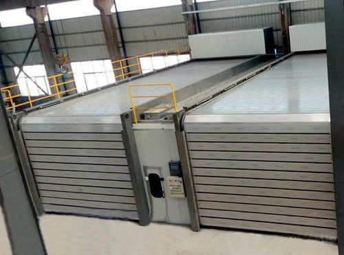 China Modern Industrial ISO3834 High Speed Door Horizontal And Lifting Swirled Backwards supplier