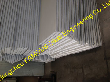 China Polystyrene Insulated Sandwich Panels / Metal Roofing Sheets Warehouse supplier