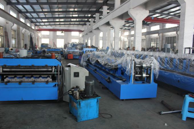 Double Layer Corrugated Roll Forming Machine 5.5KW By Chain 6