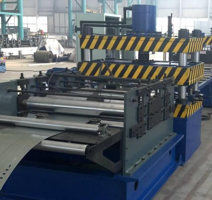 16 Main Rollers Cold Rolling Machine For Steel / Metal CZ Purlins 5