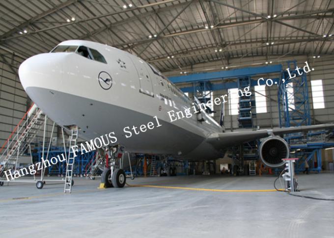 Customized Design Aircraft Hangar Buildings With Sliding Doors And Sandwich Panel Systems 0