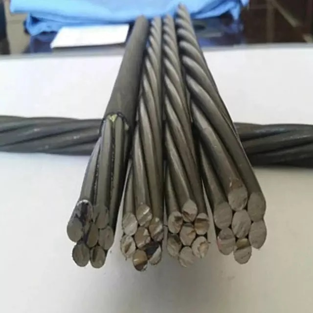 High Rise 1x7 PE Coated Steel Strand 15.2mm With Grease Unbonded PC 1