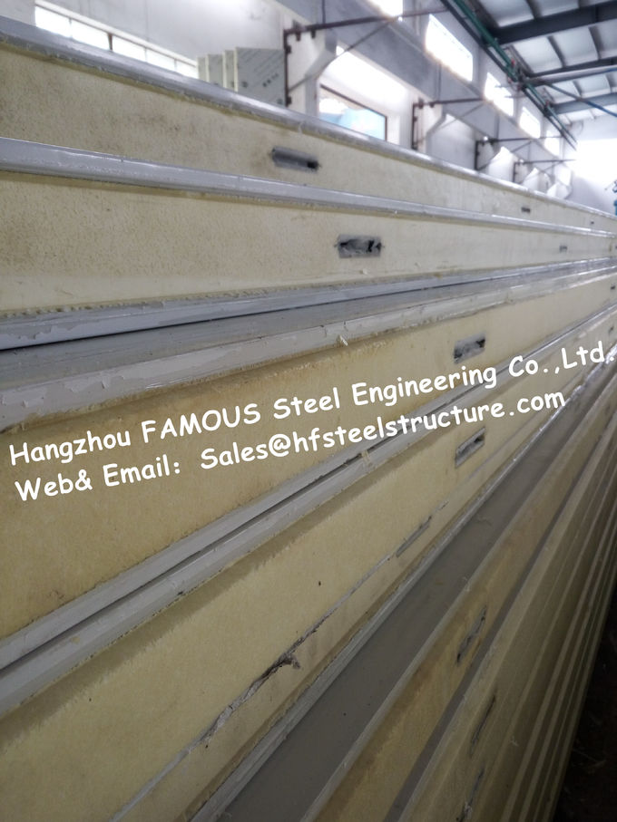 150mm 200mm PU Sandwich Panels / Freezer Room Panel With Camlock Joint 0
