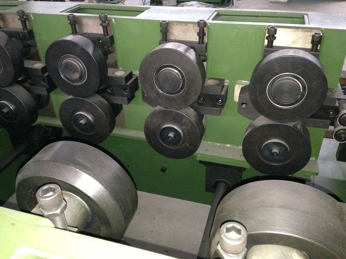 Q235 Steel Roll Forming Machine Rolling Shutter Slats C Z Purlin 1